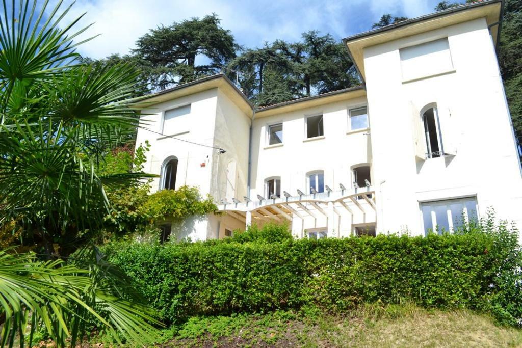 Villa Saint Vincent อาฌ็อง ภายนอก รูปภาพ